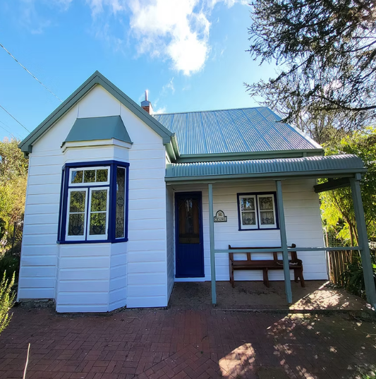 Painting project in Katoomba – after